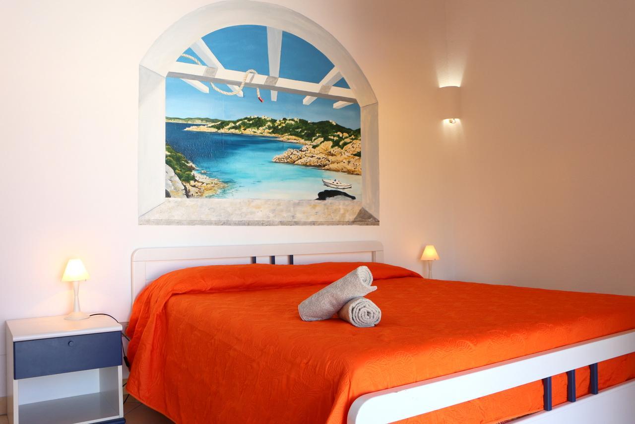 Residence Ponente Santa Teresa Gallura Buitenkant foto